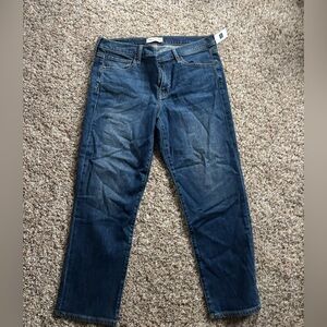 GAP 1969 Women’s Slim Crop Jeans. NWT.